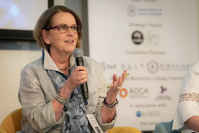 Photography Portfolio by P-O-L-O: ADC-forum-2019-Blockchain-Global-Summit-Margaret-Towle-