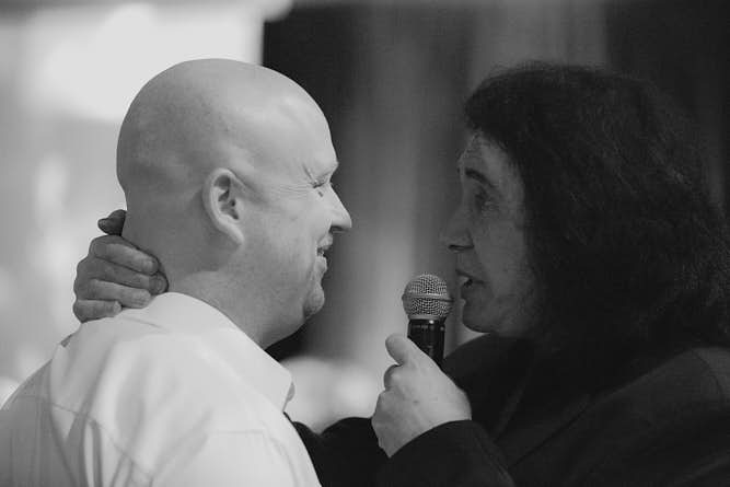 Photography Portfolio by P-O-L-O: Encore-Gene-Simmons-One-Day-at-the-G-Confronting-